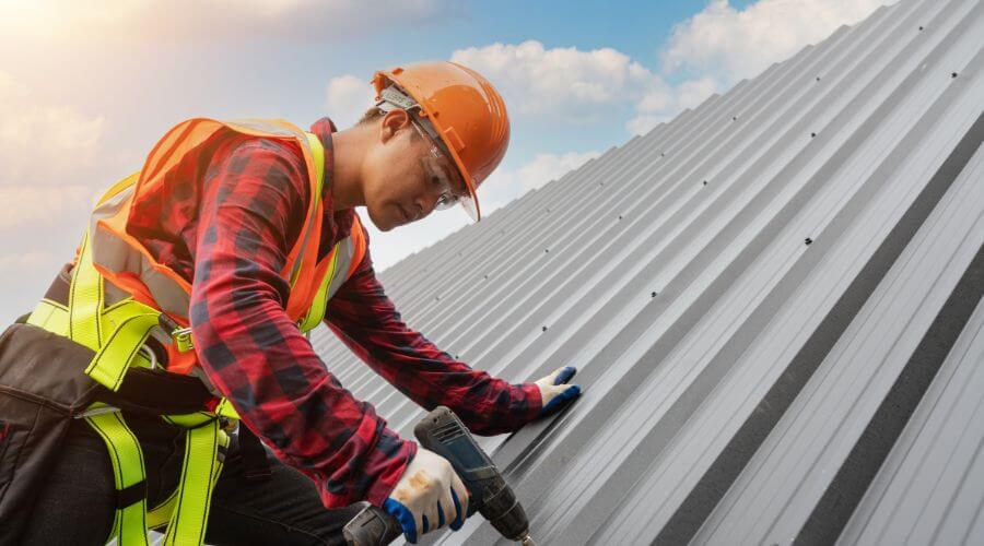 Expert Emergency Roof Repairs services in Mechanic Falls, ME